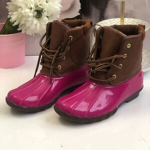 Nwtb! Jessica Carlyle duck Boots